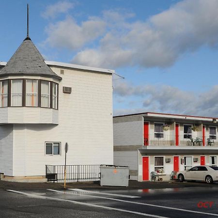 Almo Court Motel Cranbrook Exterior photo